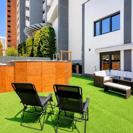 Casa Con Piscina Y Terraza Junto Bali Appartamento